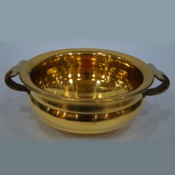 Buy shining urli made of brass