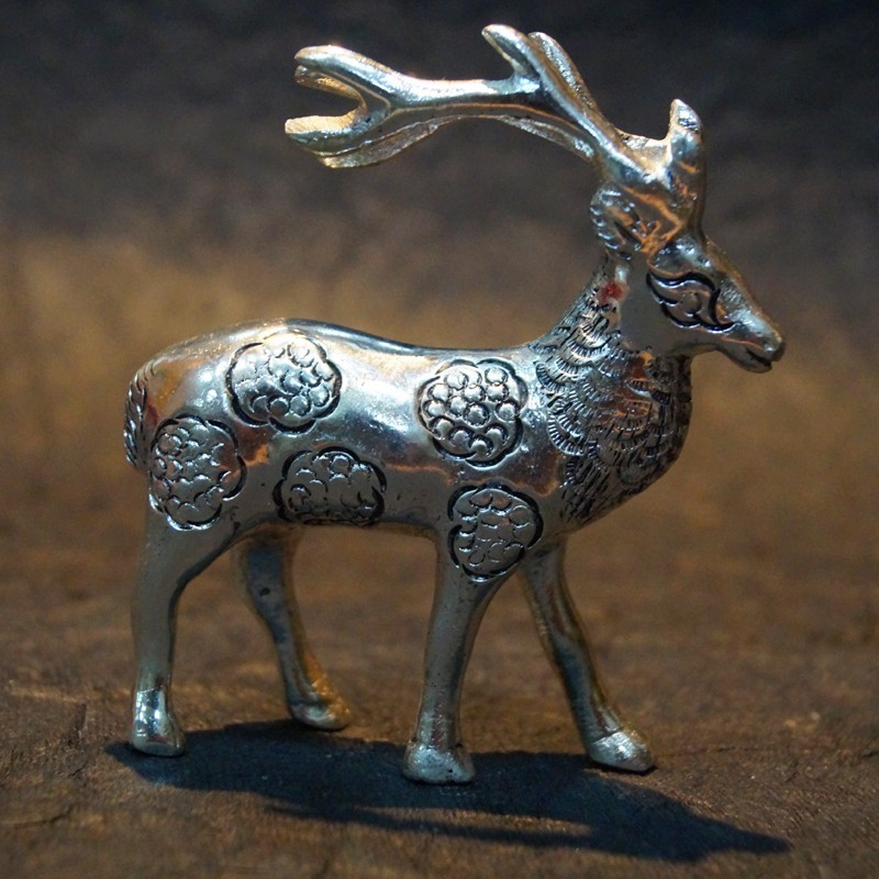 Hand crafted aluminium Deer idol