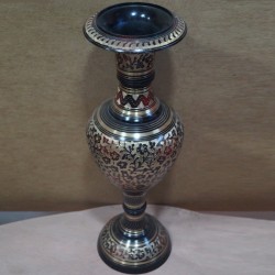 Flower designed brass flower vase