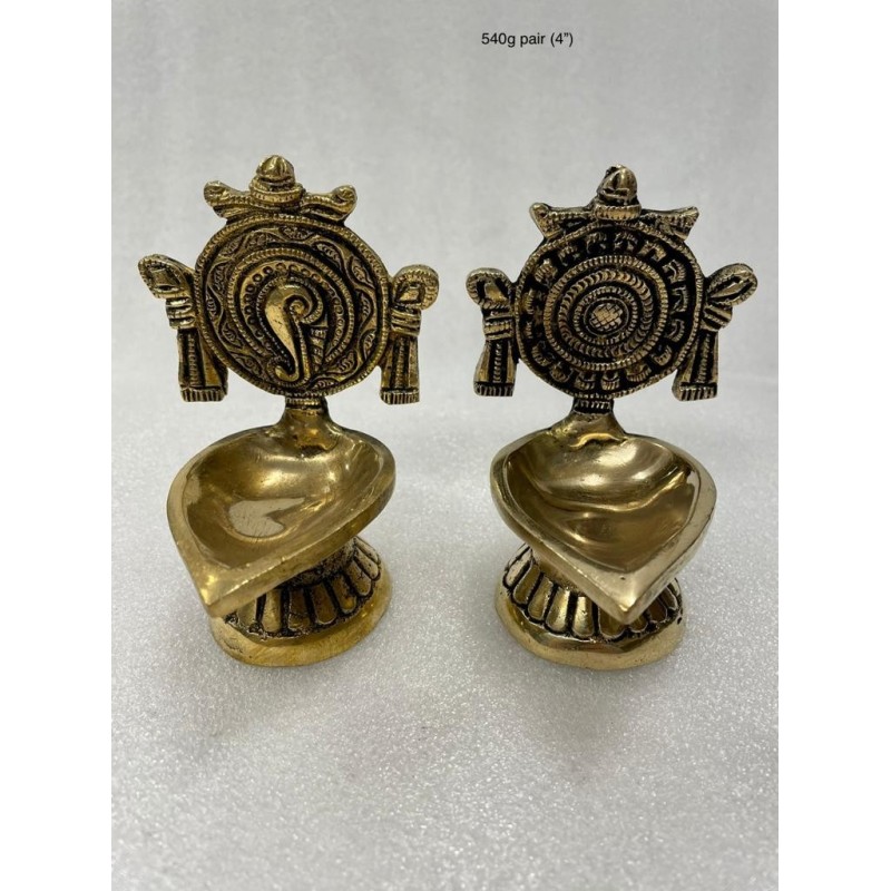 Simple Design Shanka Chakra Brass Deepa Pair