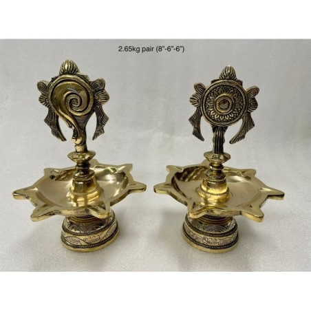 Kerala Style Shanka Chakra Brass Deepa Pair