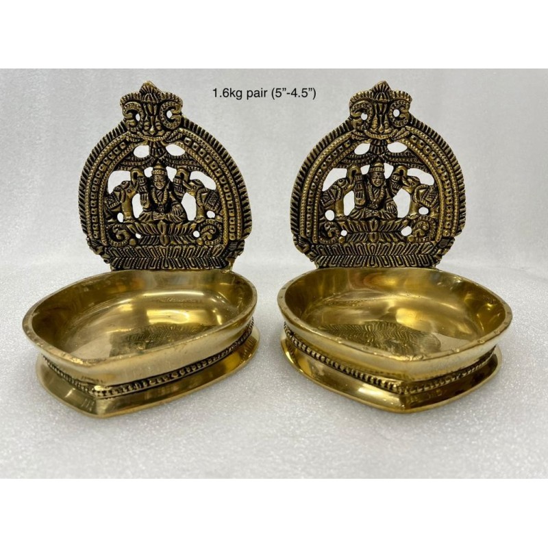 Brad base Lakshmi Brass Deepa Pair