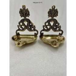 Brad base with stylish design Brass Deepa Pair