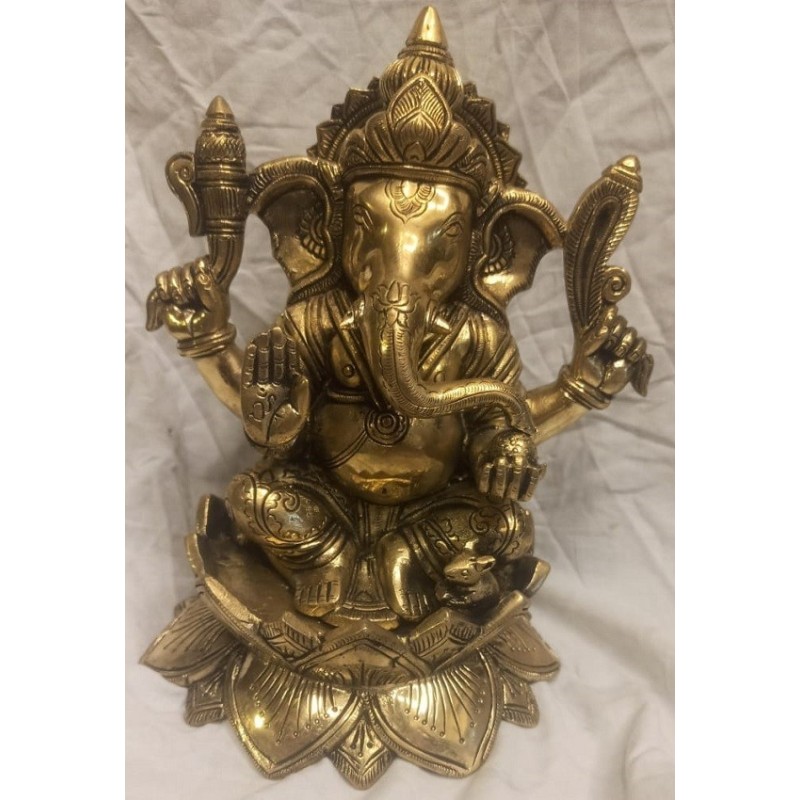 Vinayaka on Lotus brass statue